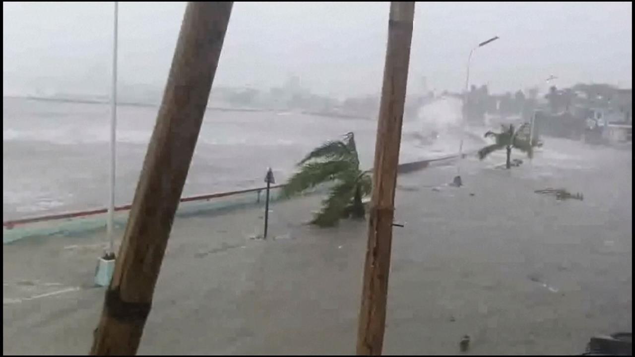 菲律賓嚴防強颱鳳凰 總統宣布災難緊急狀態