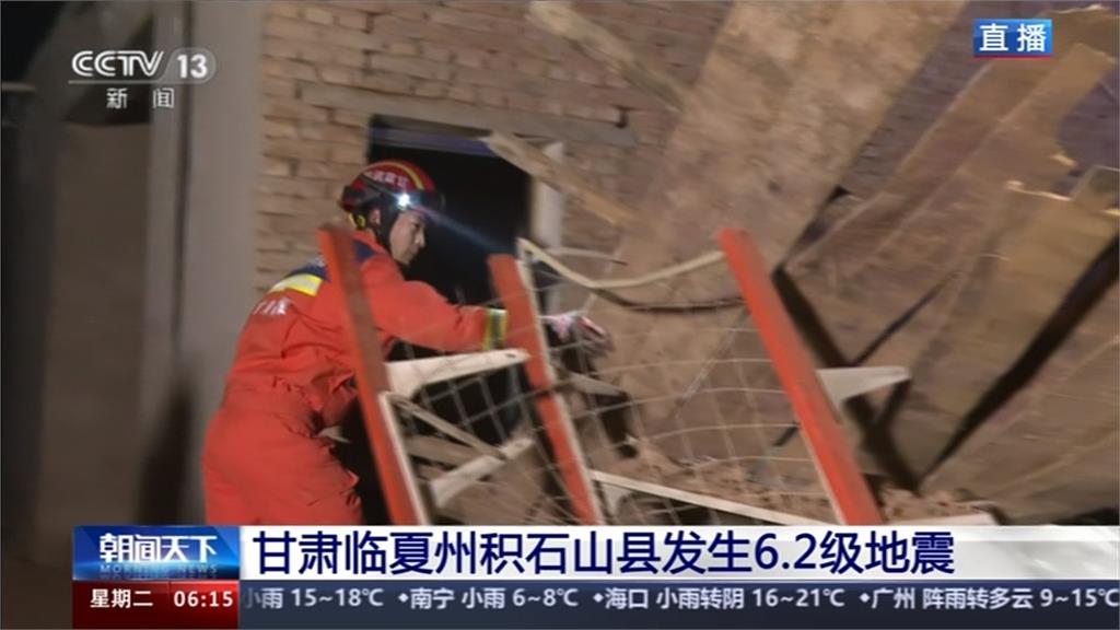 中國甘肅規模6.2地震百人亡　災民驚呼：今天晚上不敢睡