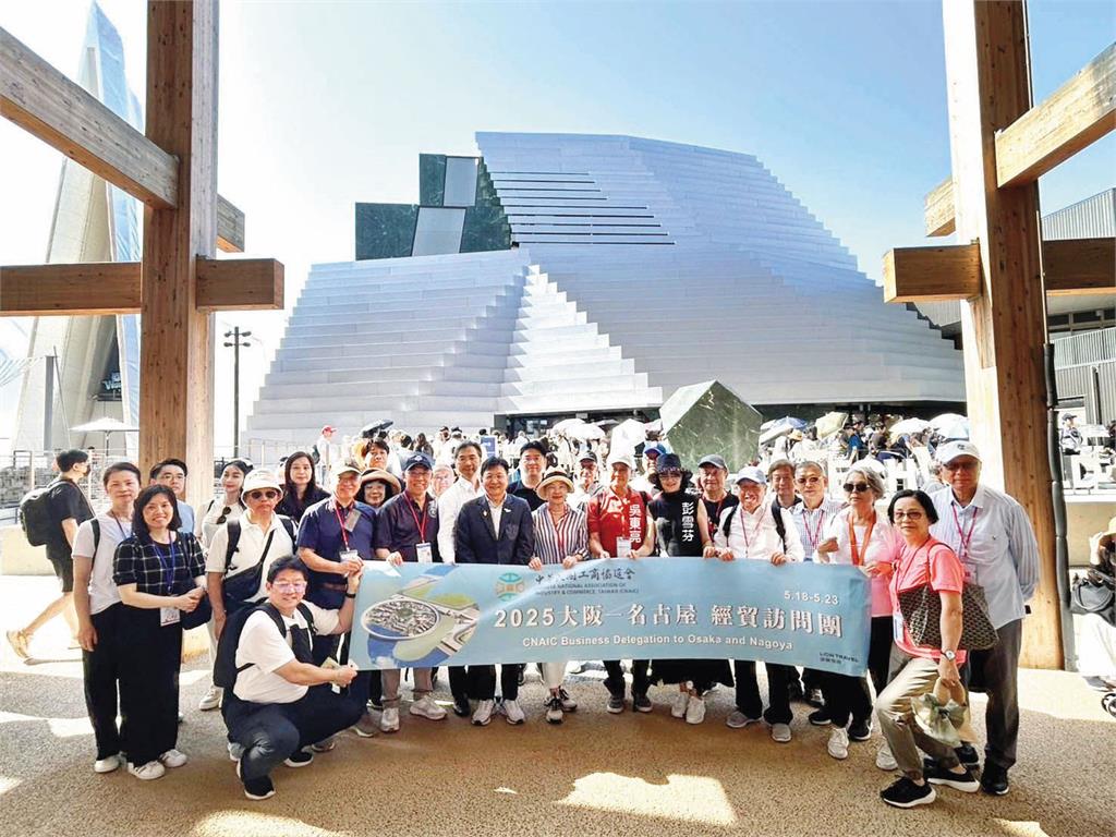 吳家兄弟搶百貨1/吳東亮力挺吳昕陽 去日本參觀萬博不忘攏絡助拳人