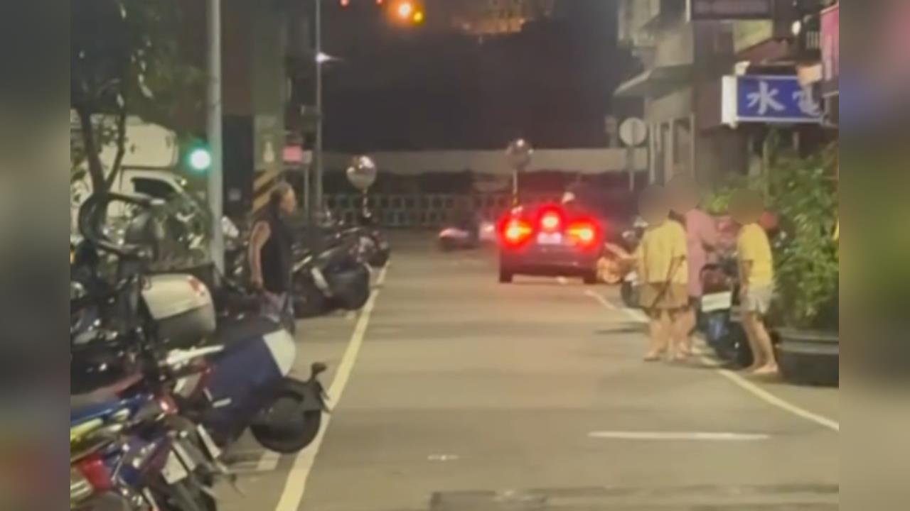 快新聞／新北蘆洲7旬男違反保護令！與前妻口角情緒失控　持鋸子、榔頭攻擊