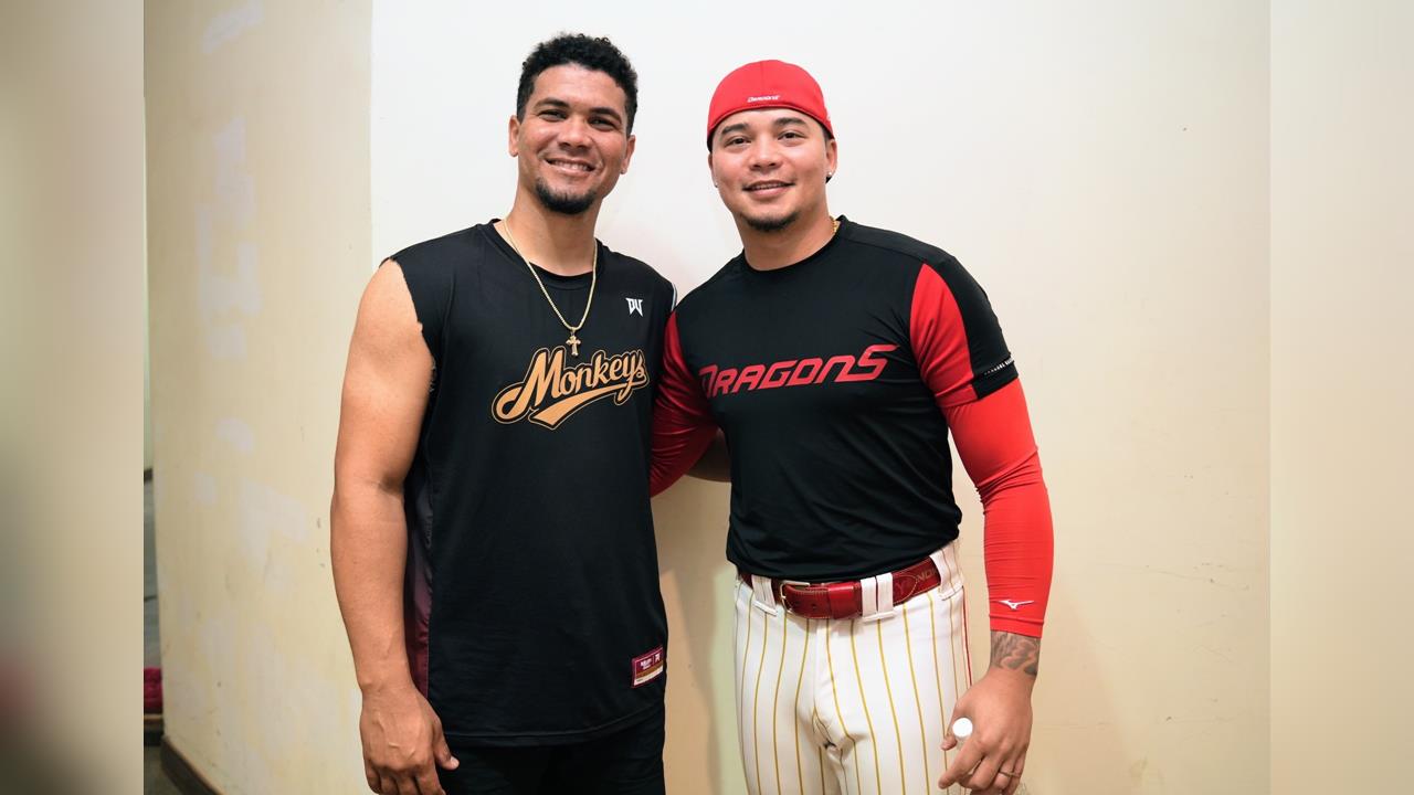 中職(影)／世界上的另一個我！「林凱威能帝」合體　網笑翻：官方玩哏最為致命