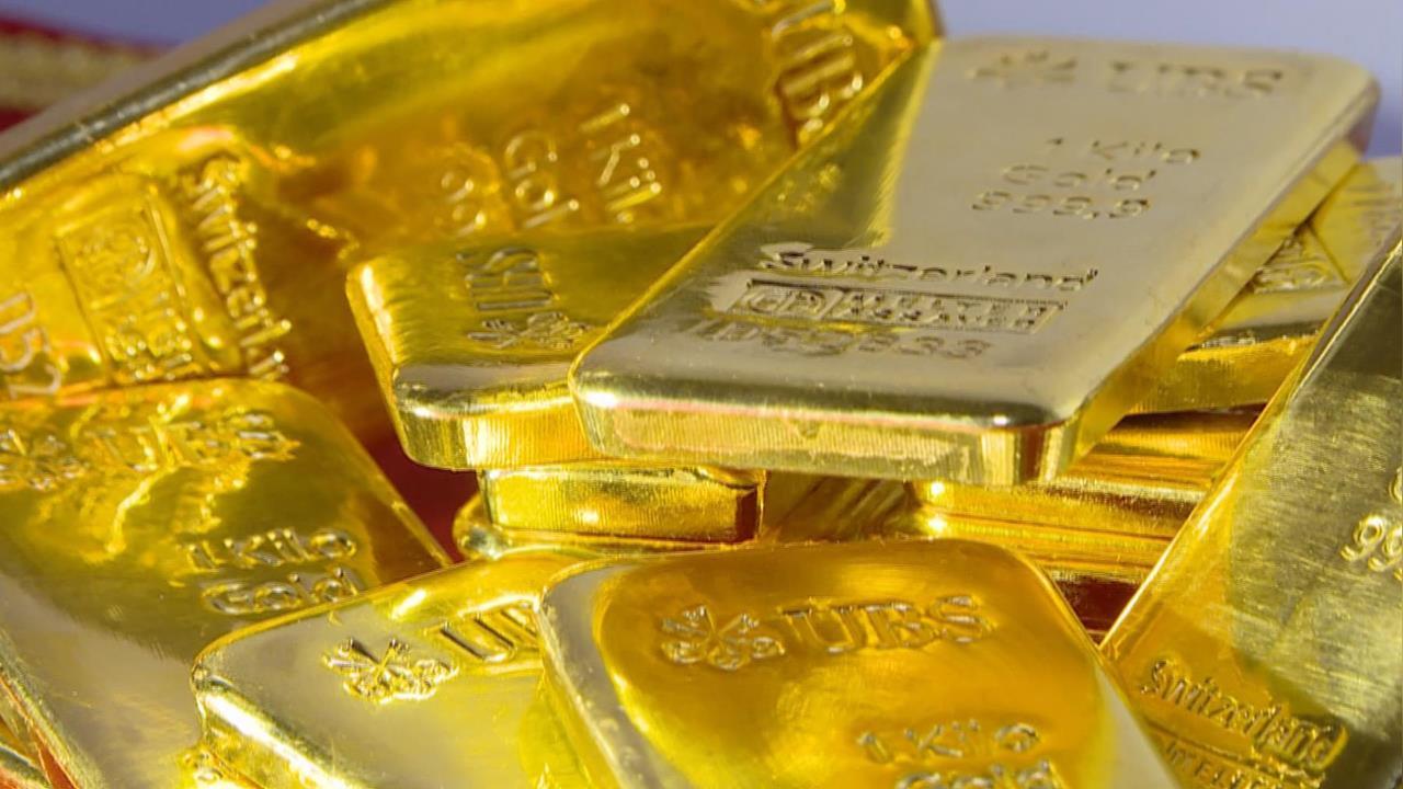 戰火點金術!黃金暴衝4500美元 年底劍指這個數