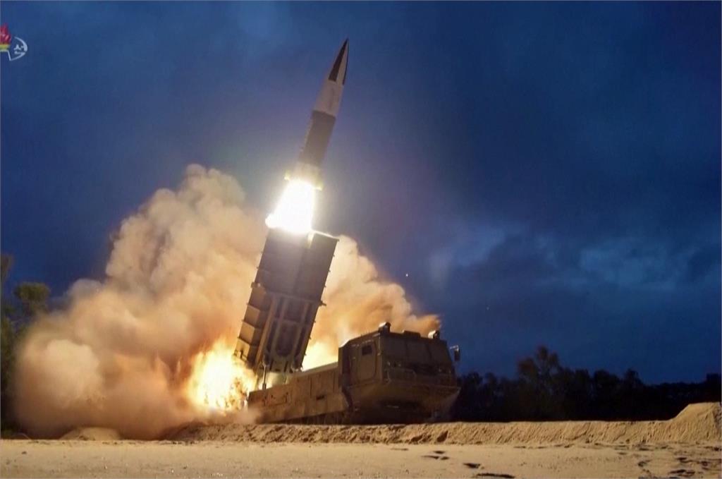 北韓試射火星12型飛彈 2017年以來首次
