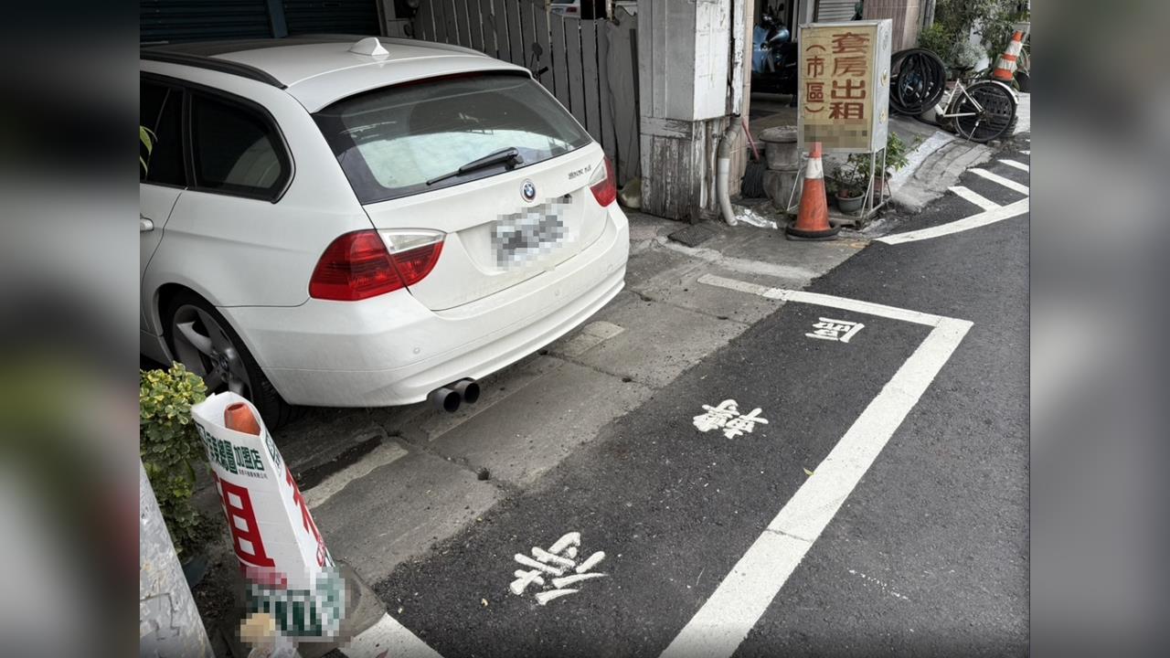 我家門前沒小河! 屏東透天厝門前竟然有"這個"