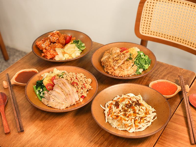 高雄個人份泰料上桌！獨家雞湯悶飯、炙燒海南雞銷魂奪胃
