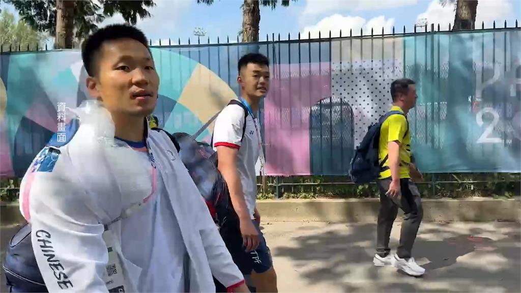 慶祝麟洋配奪金！蚵仔煎大放送　老闆霸氣喊：本人來免費吃五年