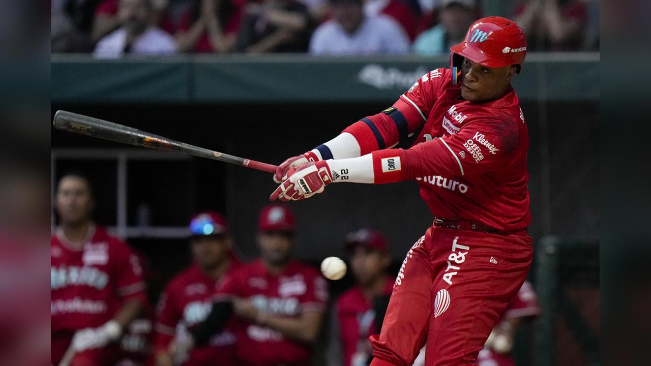 MLB(影)/王建民昔日洋基戰友43歲坎諾將退休 冬盟明星賽淚灑花旗球場