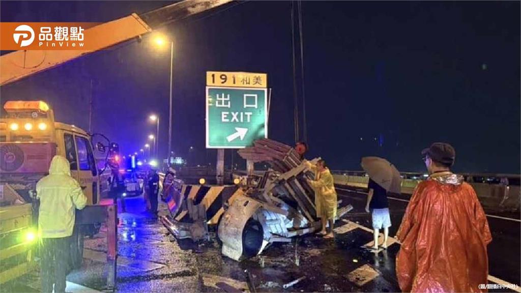 國3和美段轎車自撞！駕駛竟然因坐欄杆不慎墜高架橋下亡