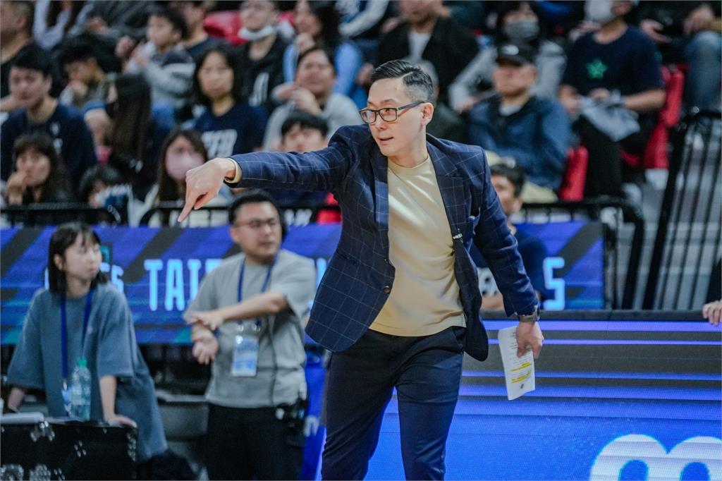 PLG(影)／從輔佐到真除！富邦勇士正式升任吳永仁為總教練、許晉哲專任領隊