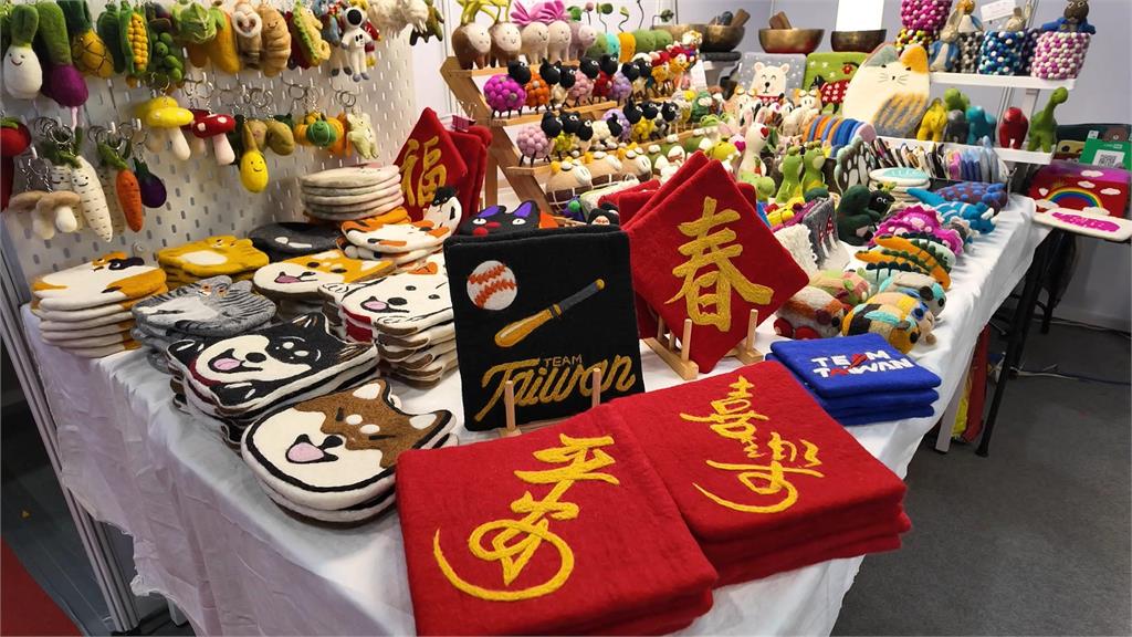 尼泊爾羊毛氈充滿「台」味　ＴＥＡＭ　ＴＡＩＷＡＮ一起挺台灣！