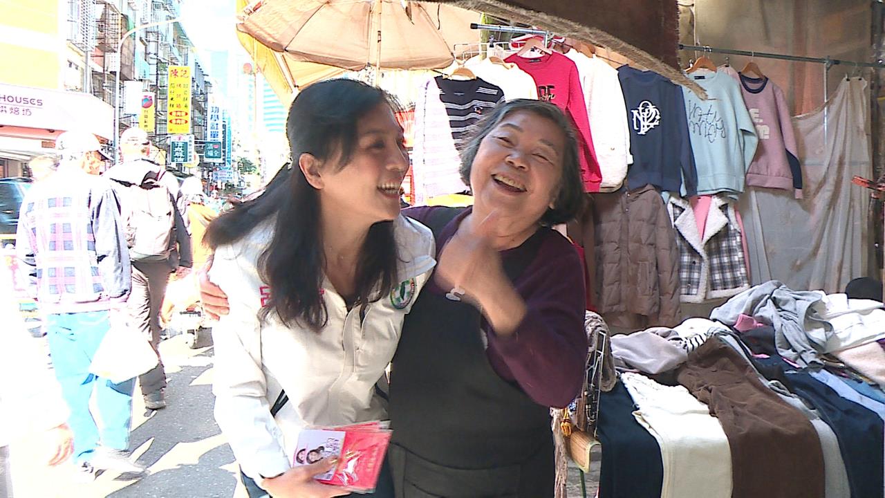 台北松信區拚提名！許甫偕妻陳智菡掃街 呂瀅瀅睽違20年再披戰袍