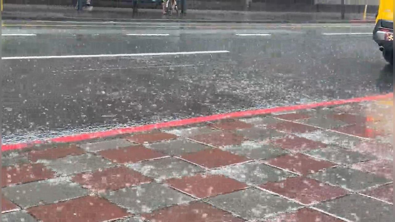 快新聞／快躲雨！15縣市大雨特報　一路下到深夜