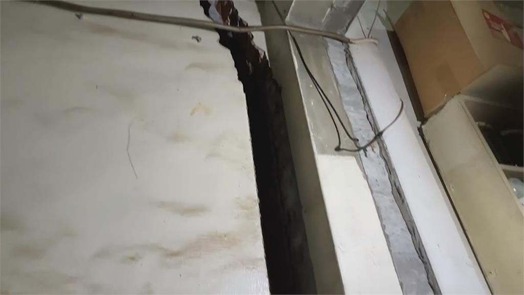 蓋大樓造成民宅龜裂? 建商被縣府3度停工
