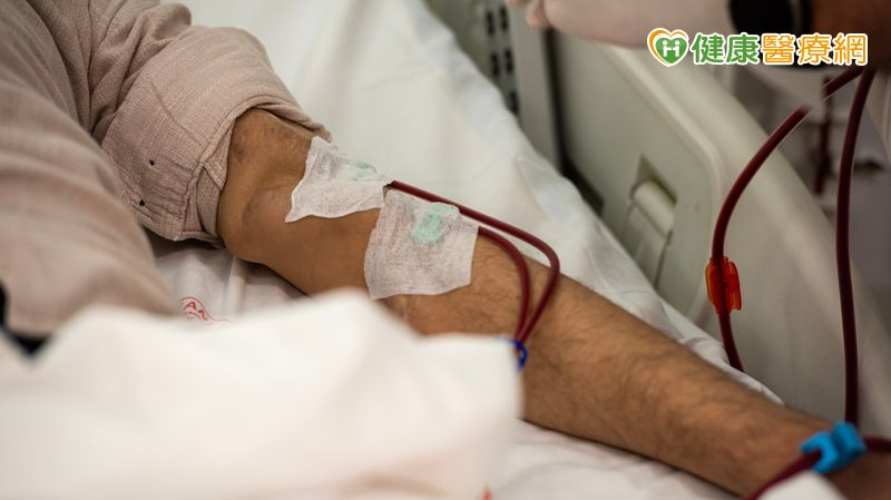 九萬洗腎病友恐忽略腫瘤警訊　醫揪腎性貧血陷阱與危機