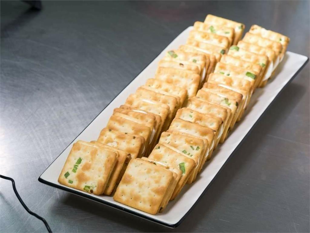 快新聞／不敵原料狂漲！　南韓客來台必買排隊名店「蜜密」牛軋餅宣布熄燈