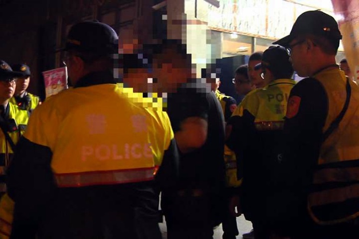 KTV變格鬥場！離場肢體碰撞 兩派人馬互毆