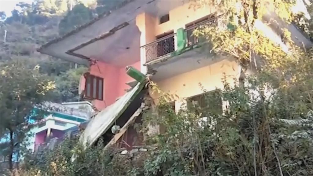 印度喜馬拉雅山小鎮600房屋現裂縫　地層下陷？近200人撤離