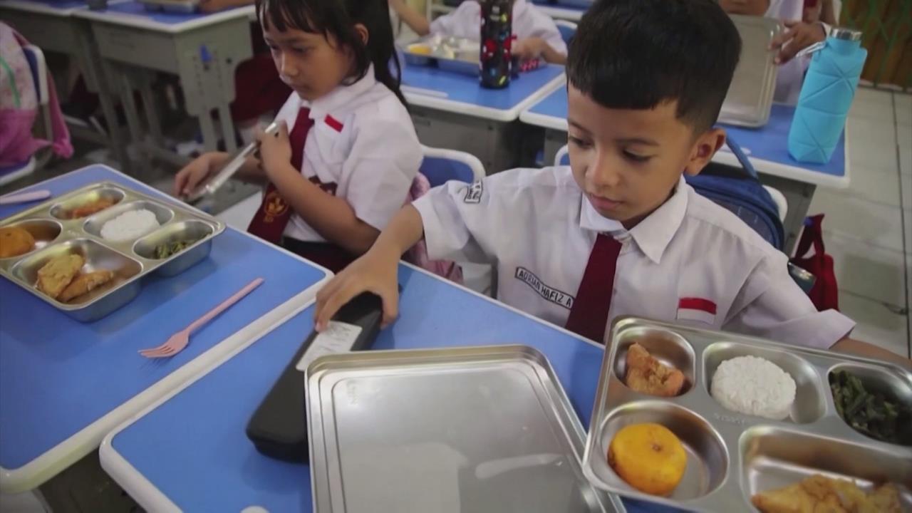 印尼免費營養午餐頻傳食物中毒 多學校沒廚房無法供餐