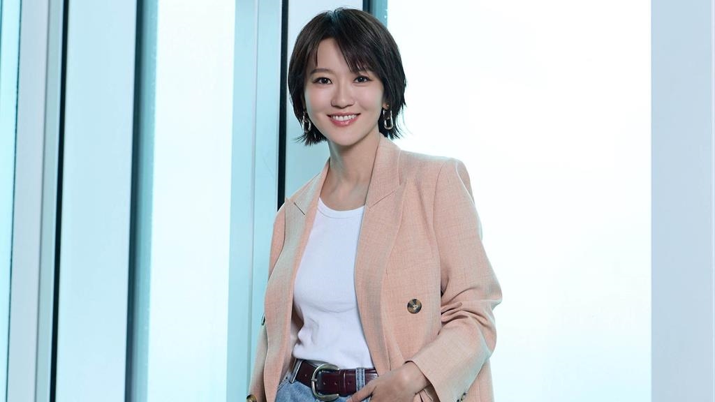 唱紅〈陪我看日出〉蔡淳佳大動作復出!相隔17年宣布「雙喜臨門」現身台灣會歌迷