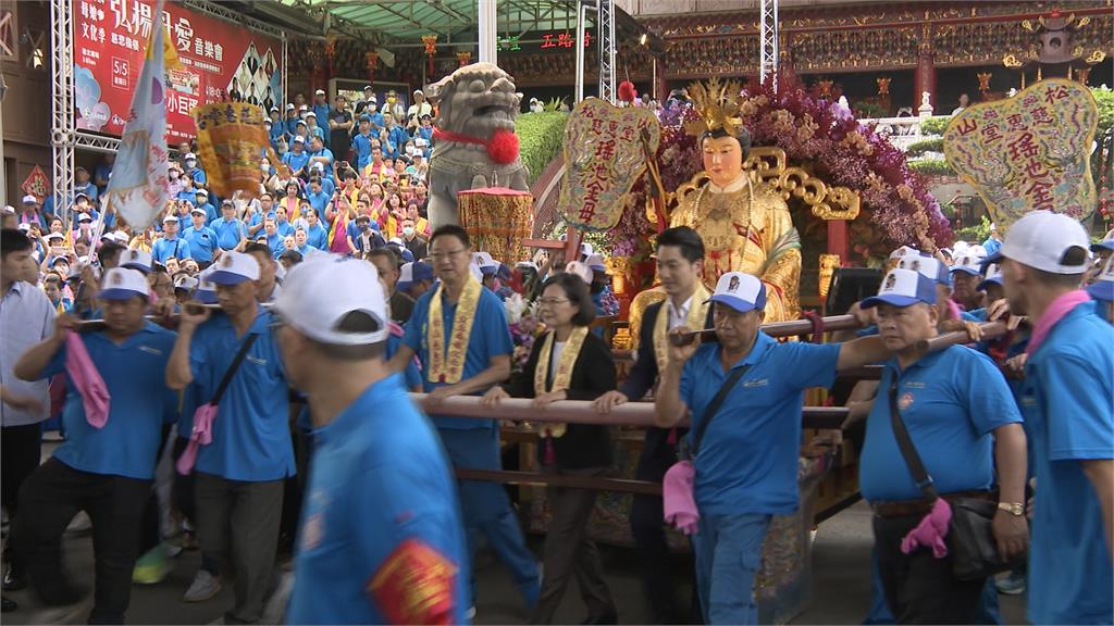 台北松山慈惠堂「母娘文化季」　<em>總統</em>蔡英文、蔣萬安扶鸞起駕