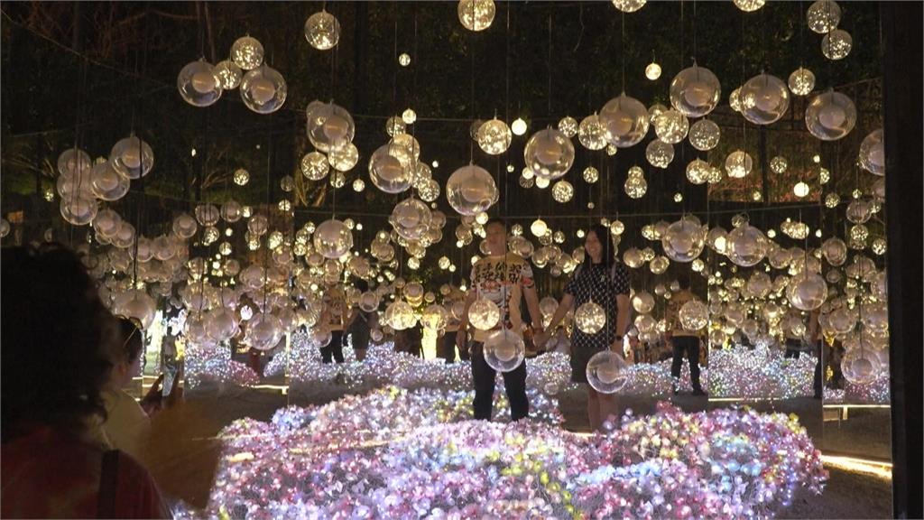 泰國第六屆燈光節　互動<em>裝置藝術</em>、燈光花圃超吸睛