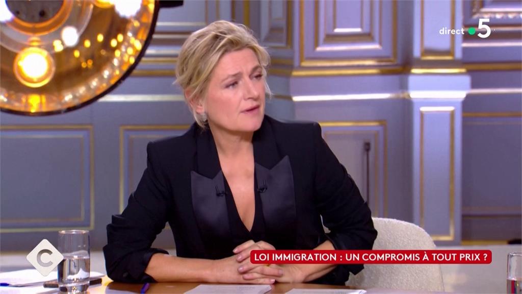 法國通過「新版移民法」嚇阻偷渡　內部反彈！32個左派執政省揚言不執行