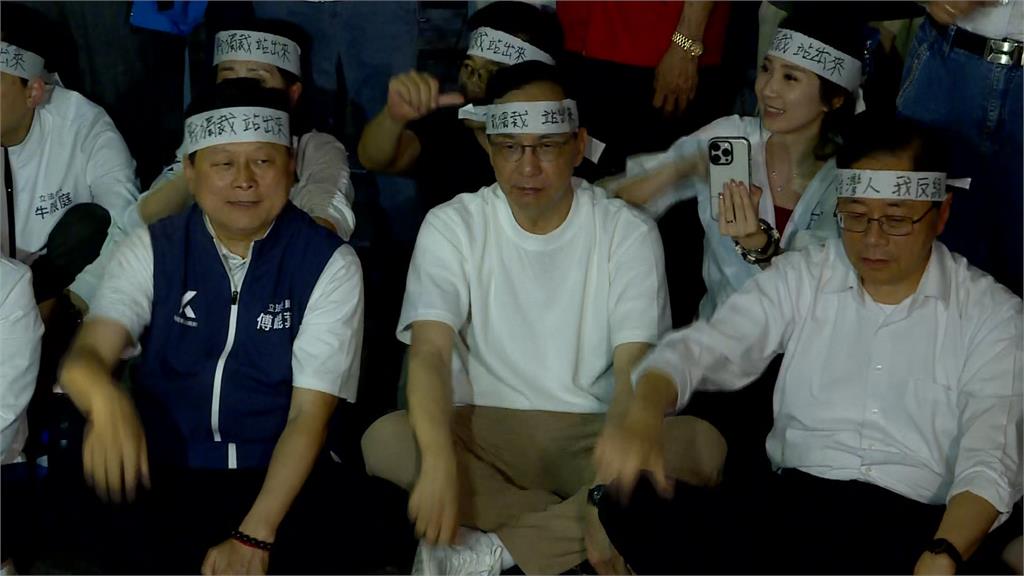 國民黨主席改選提前開打？　朱立倫號召集結北檢　侯、盧缺席