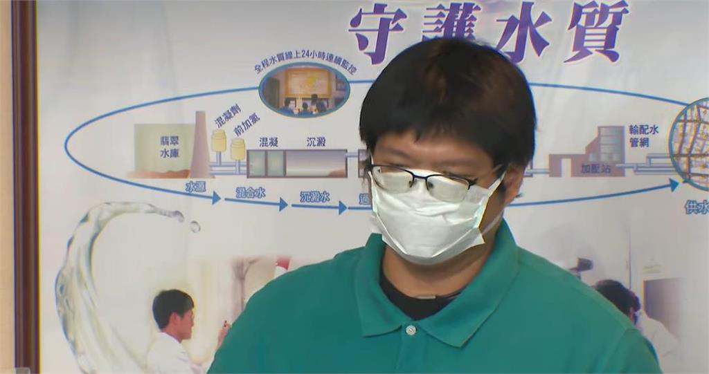 快新聞/北市府網軍案延燒 LovError謊稱沒領薪水「因怕被同事認出」