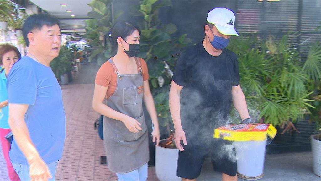 吳詩儀奪銅牌！吳家麵館放鞭炮狂賀　吳父：她是我們的驕傲