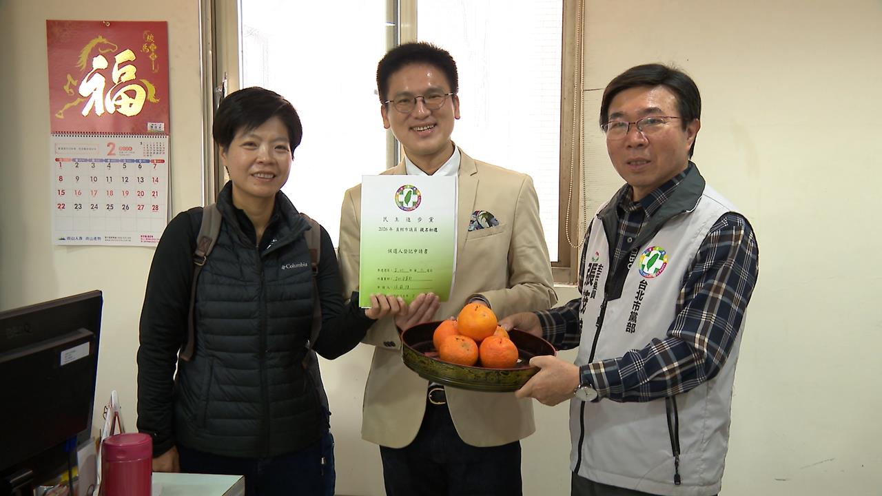 綠營大安文山議員"7搶4" 徐嶔煌登記初選拚突圍