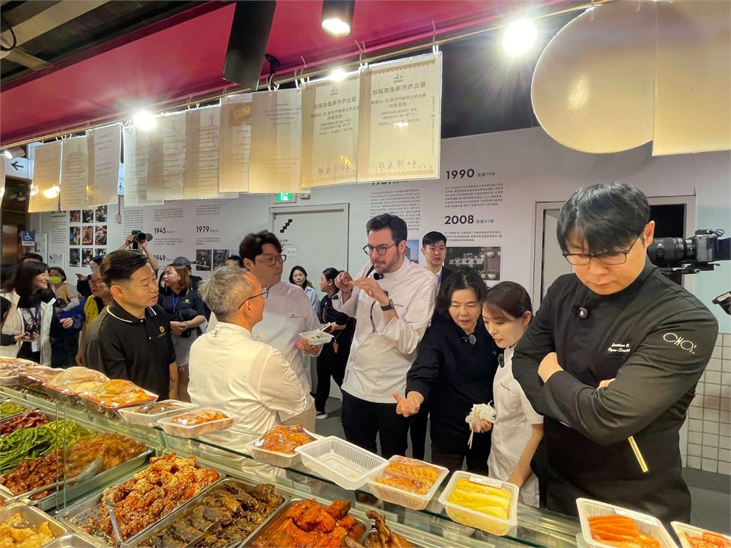 《黑白大廚》韓國人氣主廚造訪臺北!大讚市場美食 助攻臺北觀光