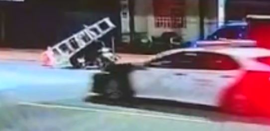 很囂張！花蓮男無照騎車又違規　竟還偷鋁梯、磚頭當場被逮