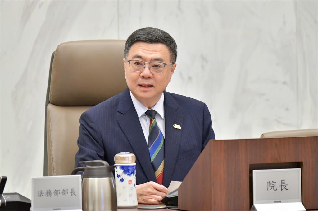快新聞/卓揆不忍了!藍白三惡法毀憲亂政 行政院:將研擬救濟程序