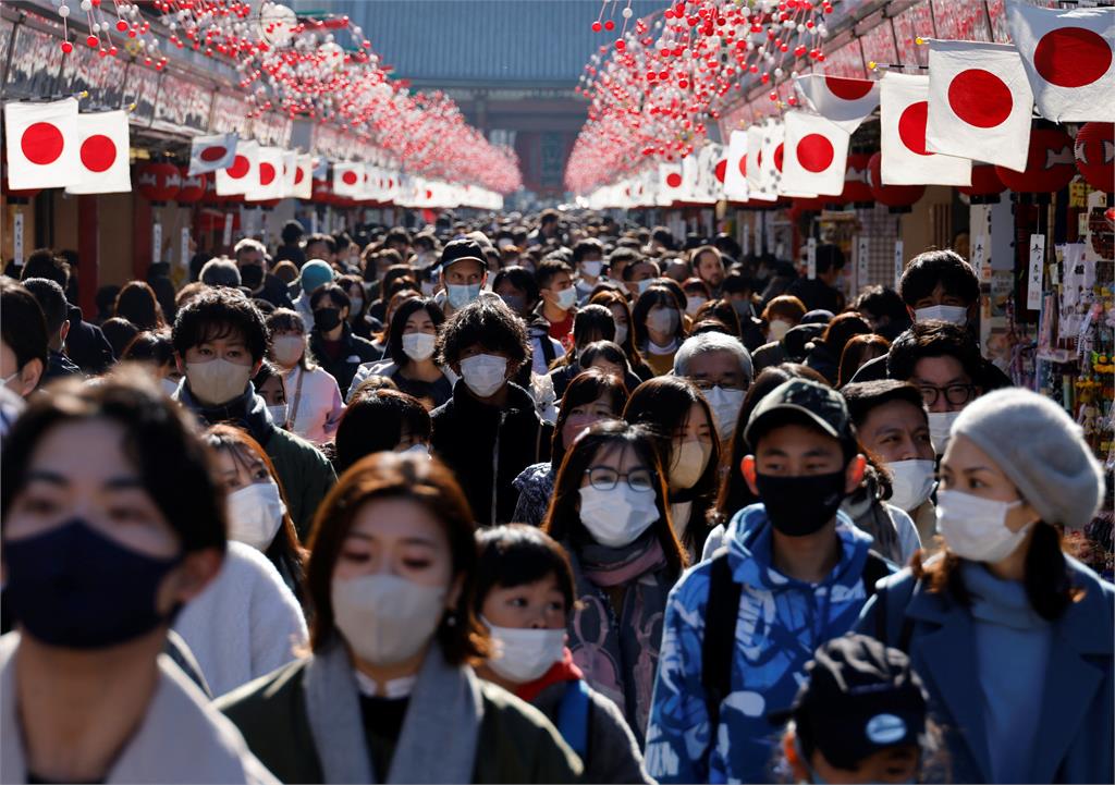 日新冠疫情進入第八波高峰 單日503死創新高