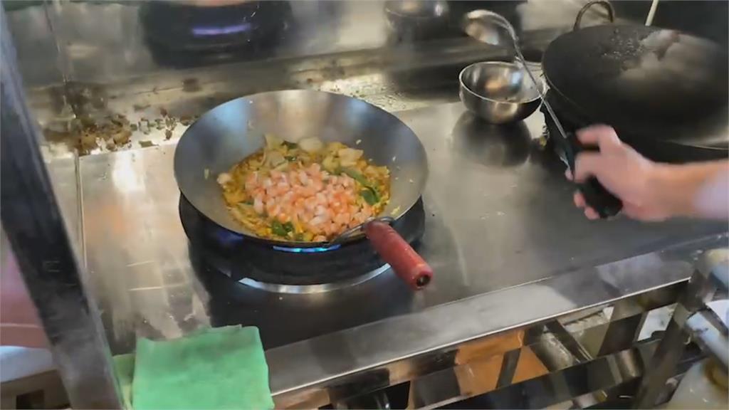 三兄弟「炒出」一片天　羅東炒飯名店八月底歇業原因曝光