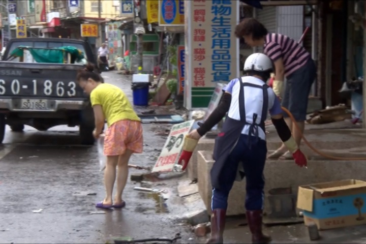 屏東林邊逢雨必淹 居民無奈：住這運氣不好