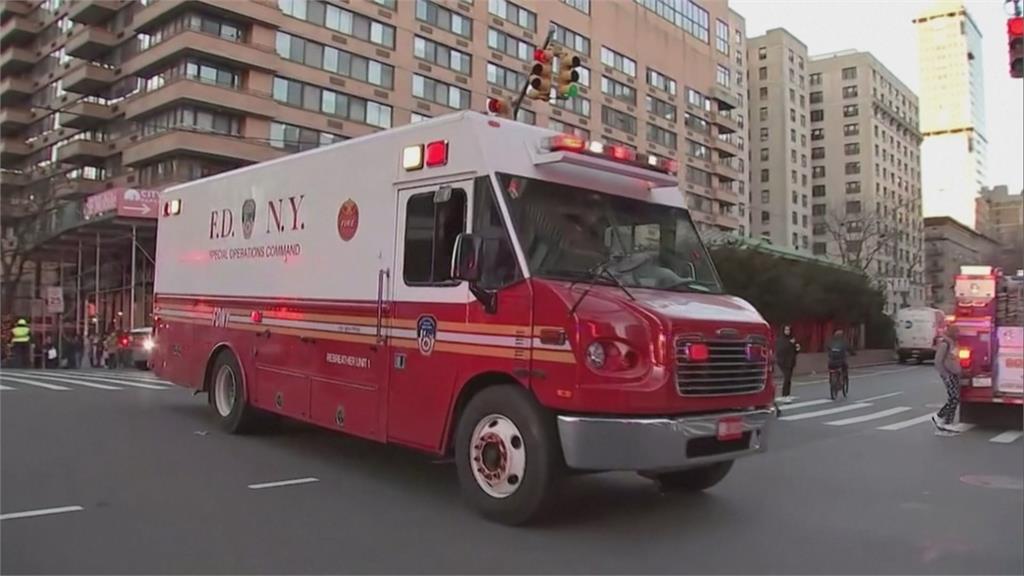 紐約地鐵兩列車相撞　20餘傷3條地鐵暫時停駛