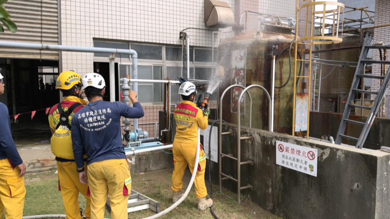 高雄台電南部電廠工安意外！　工人摔「鹽酸桶槽」送醫命危
