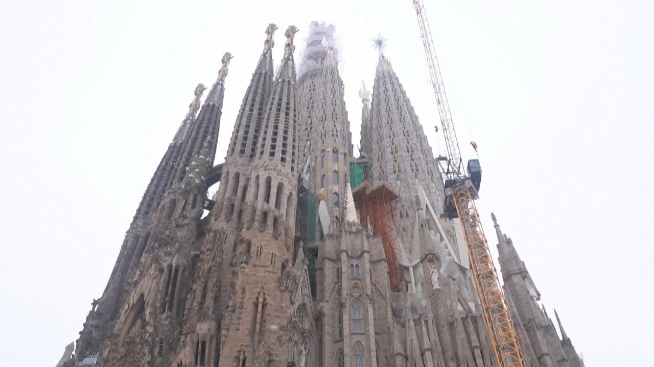 巴塞隆納遊客增！民眾租房壓力提升　4月起旅館「人頭稅翻倍」