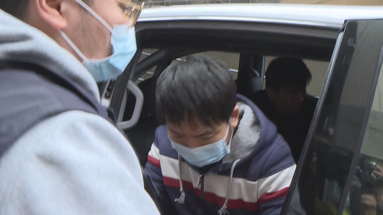 快新聞/蘆洲血案相驗結果出爐 蔥油餅夫婦遭逆子狂砍69刀「失血性休克亡」