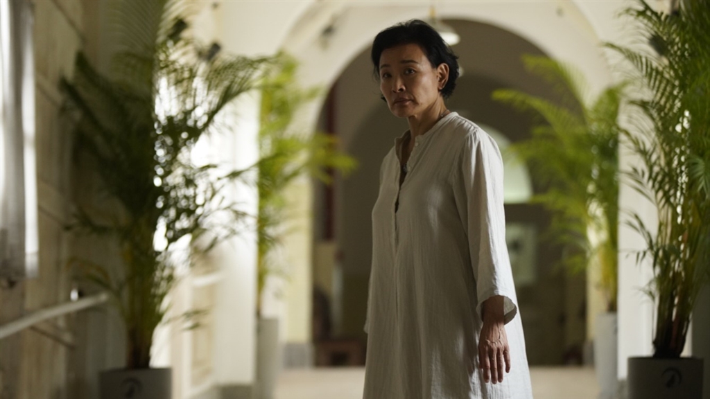 金馬影后陳冲首度主演國片！從影49年迎新挑戰 化身秀場天后揭「受困危機」