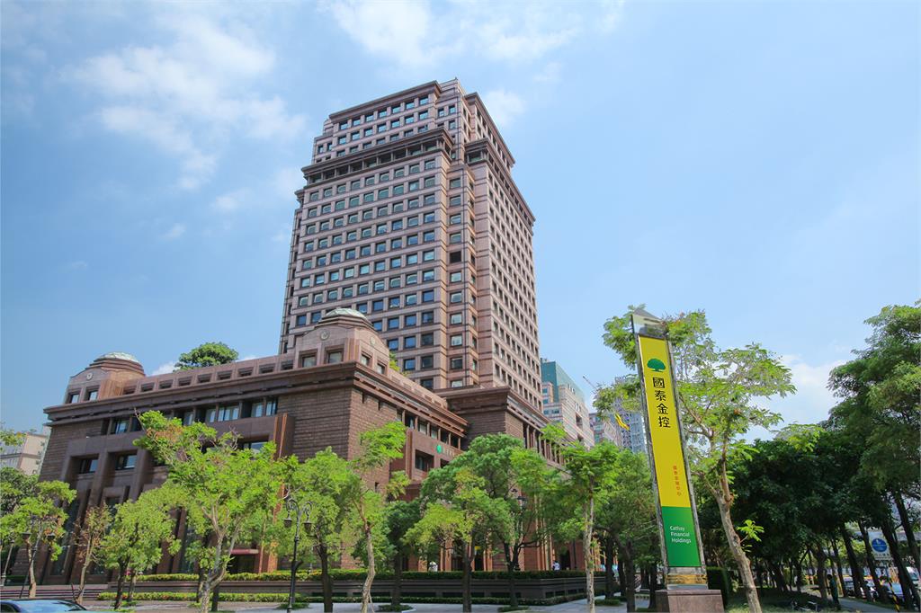 金融股2024年獲利新高 2025年發放的現金股利 未見先飄香