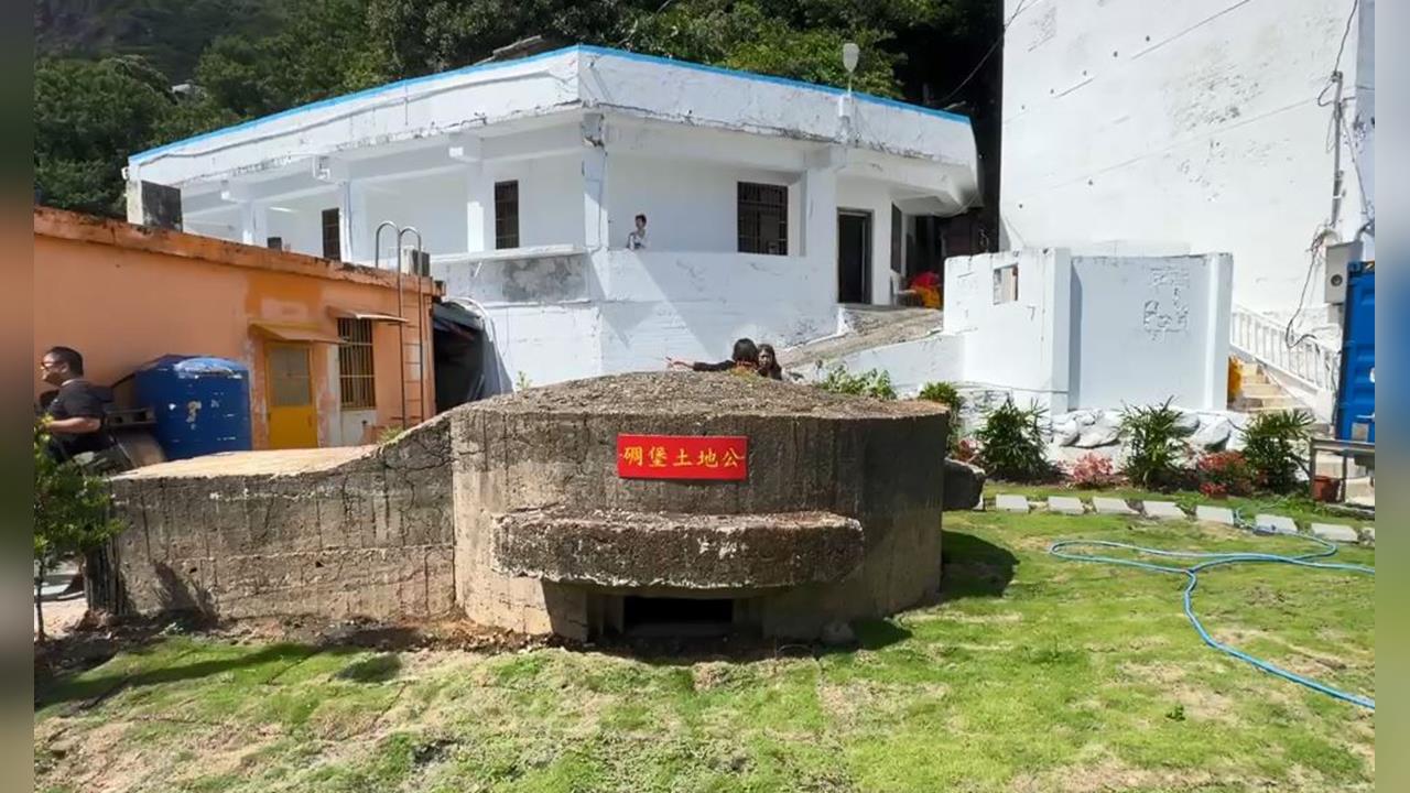 跳脫傳統！新北瑞芳碉堡土地公廟以軍事風為設計　信徒都拜「這個」超特別