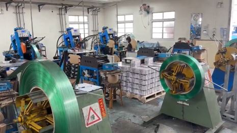 關稅導致製造業不確定性　景氣燈號呈低迷黃藍燈！