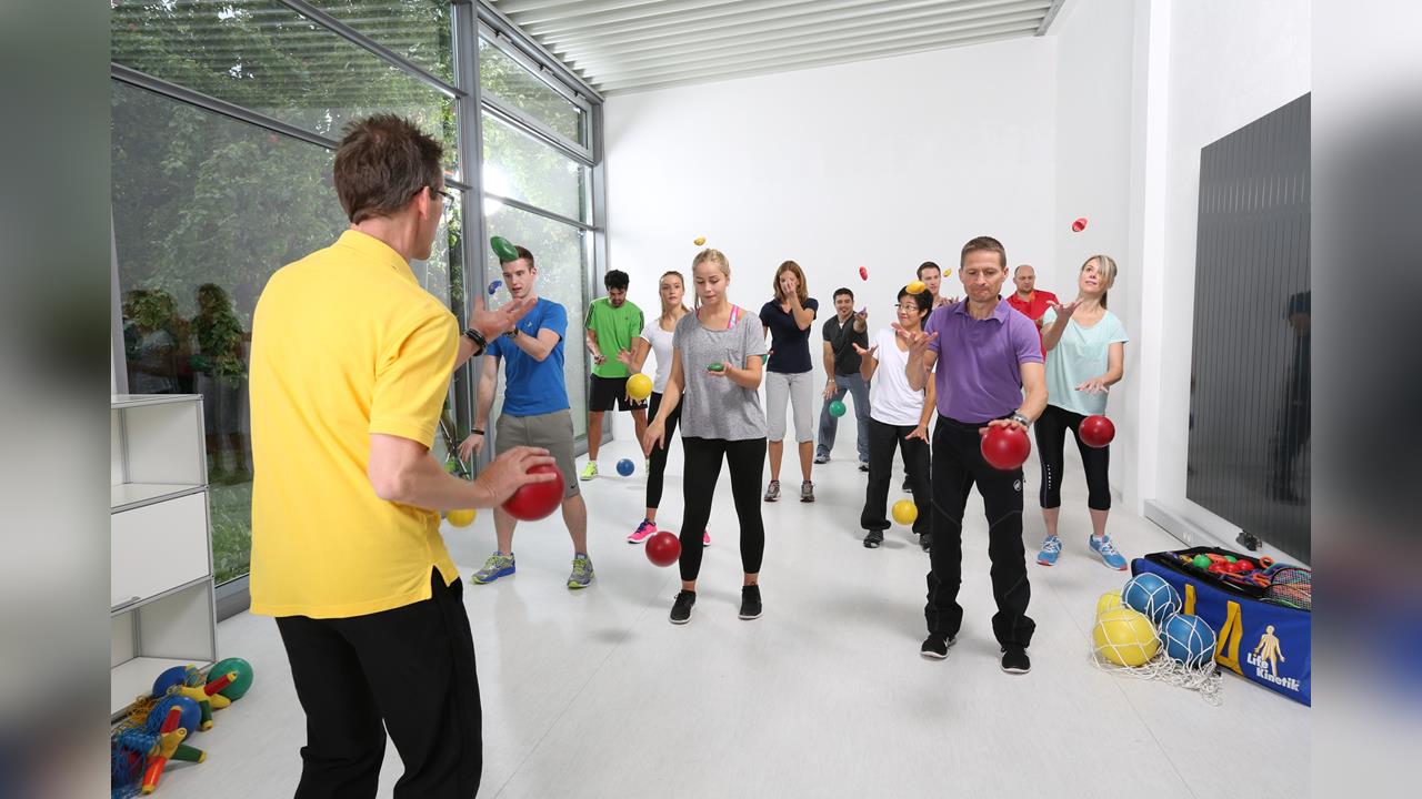 搖醒腦袋！預防及延緩長輩失智    運動員突破表現    都靠「這招」訓練