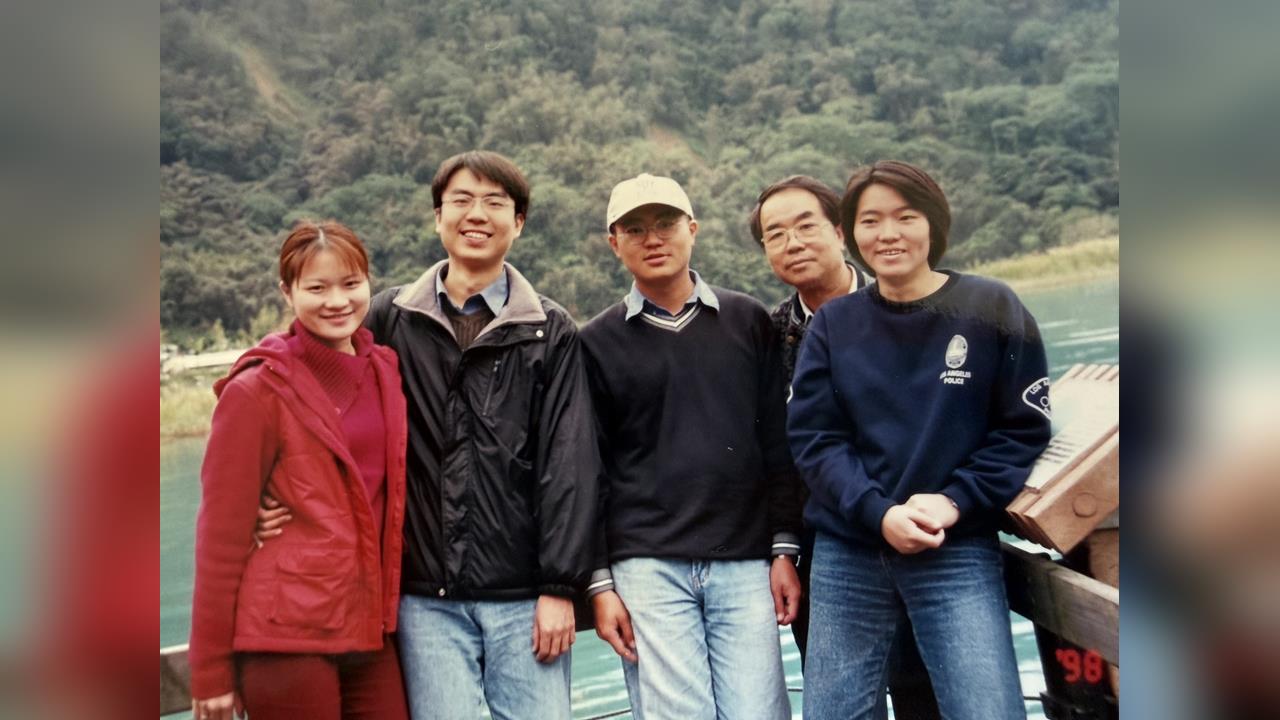 獨/榜首牙醫選南投「最擔心」太太?温世政暖男發言曝光:怕她受到騷擾