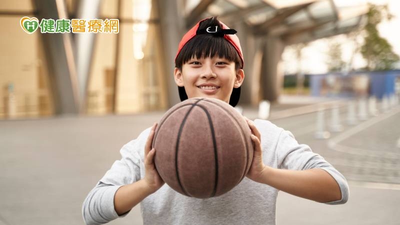 研究：運動有效減少青少年壓力與憂鬱　但1種情況例外