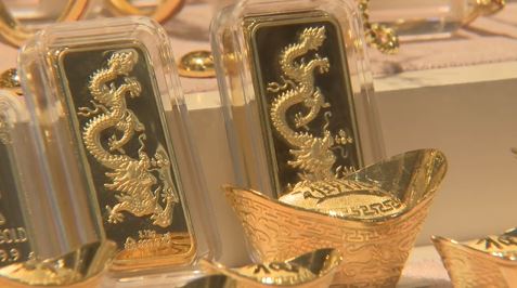 投資黃金求避險 金價越推越高　去年至今獲利45%