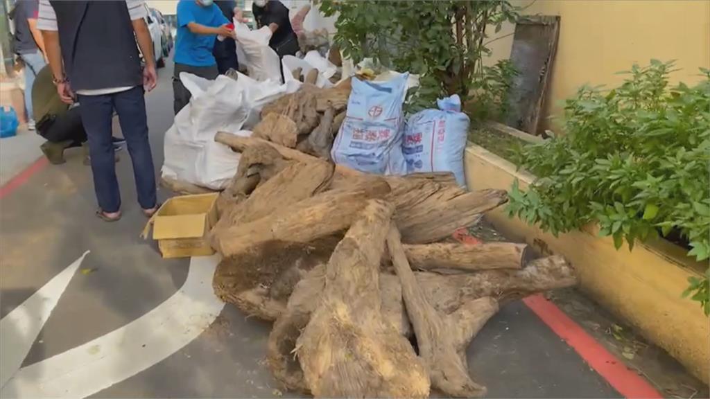 夫妻網路直播賣木藝品　警意外破山老鼠加工廠