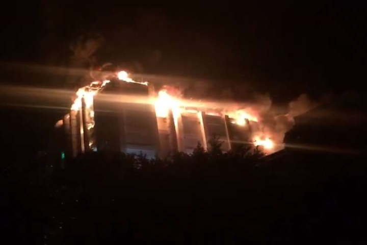 桃園平鎮工廠惡火 5層樓廠房全陷火海